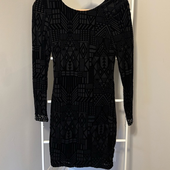Guess Black Velvet Sheath Dress - Picture 3 of 7